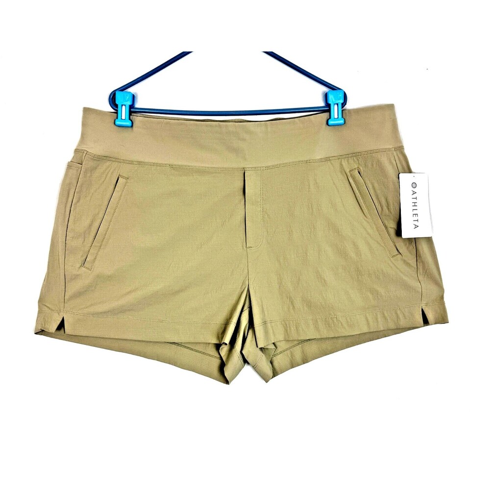 NWT Athleta Trekkie north shorts‎ Size 22 hiking athletic